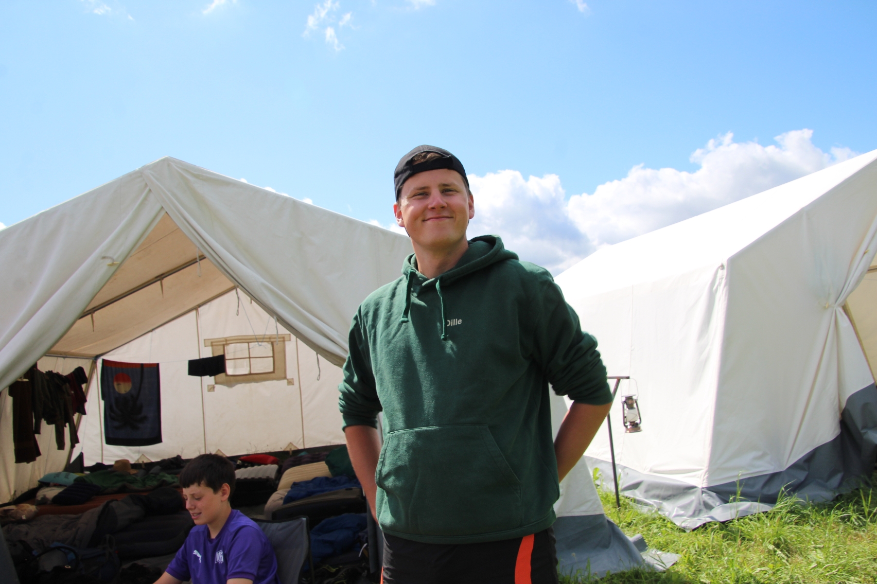 IMG_7154_copy_1704x1135