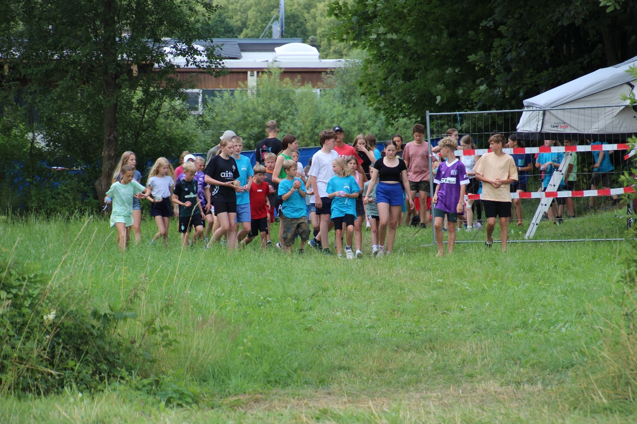 IMG_7672_copy_1265x843