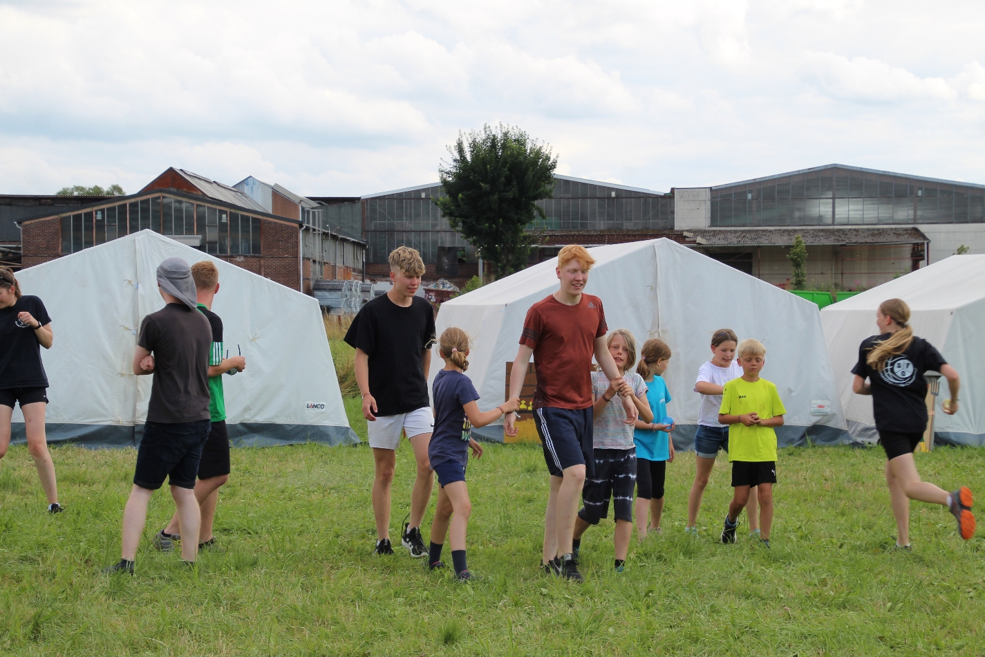 IMG_7683_copy_1425x950